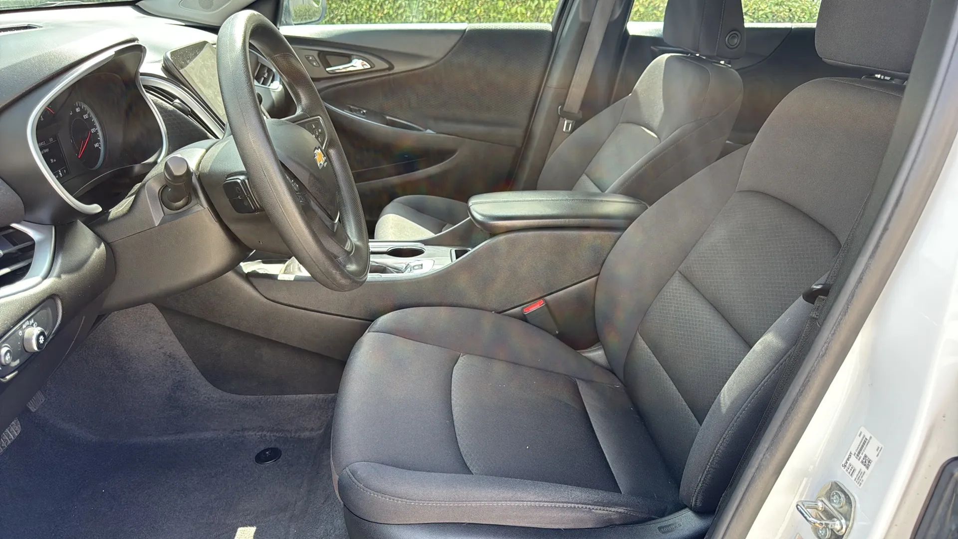 2023 Chevrolet Malibu 1LT - Photo 11