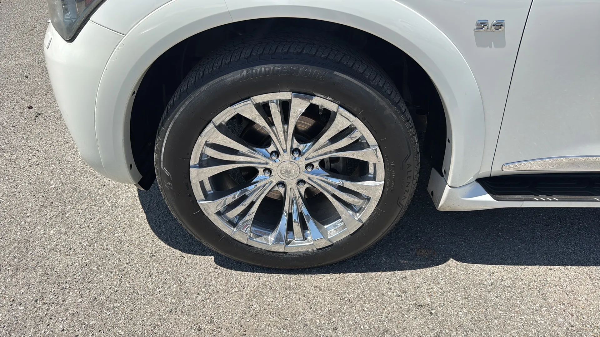 2014 INFINITI QX80 Base - Photo 10