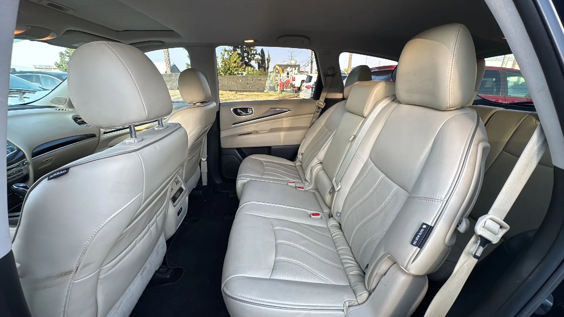 2019 INFINITI QX60 LUXE - Photo 9