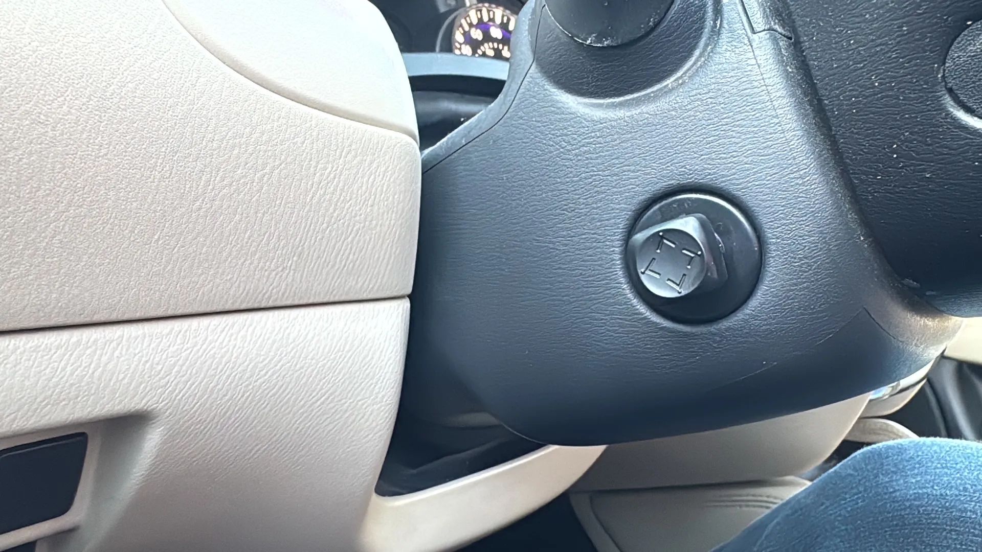 2019 INFINITI QX60 LUXE - Photo 16