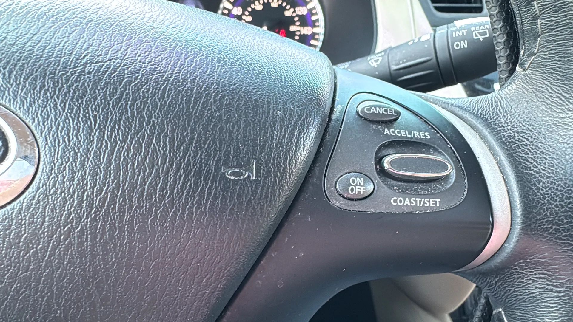 2019 INFINITI QX60 LUXE - Photo 18