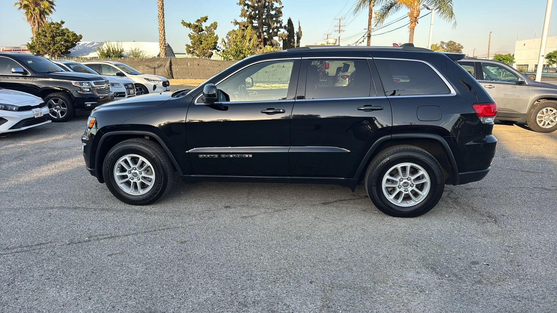 2019 Jeep Grand Cherokee Laredo E - Photo 7