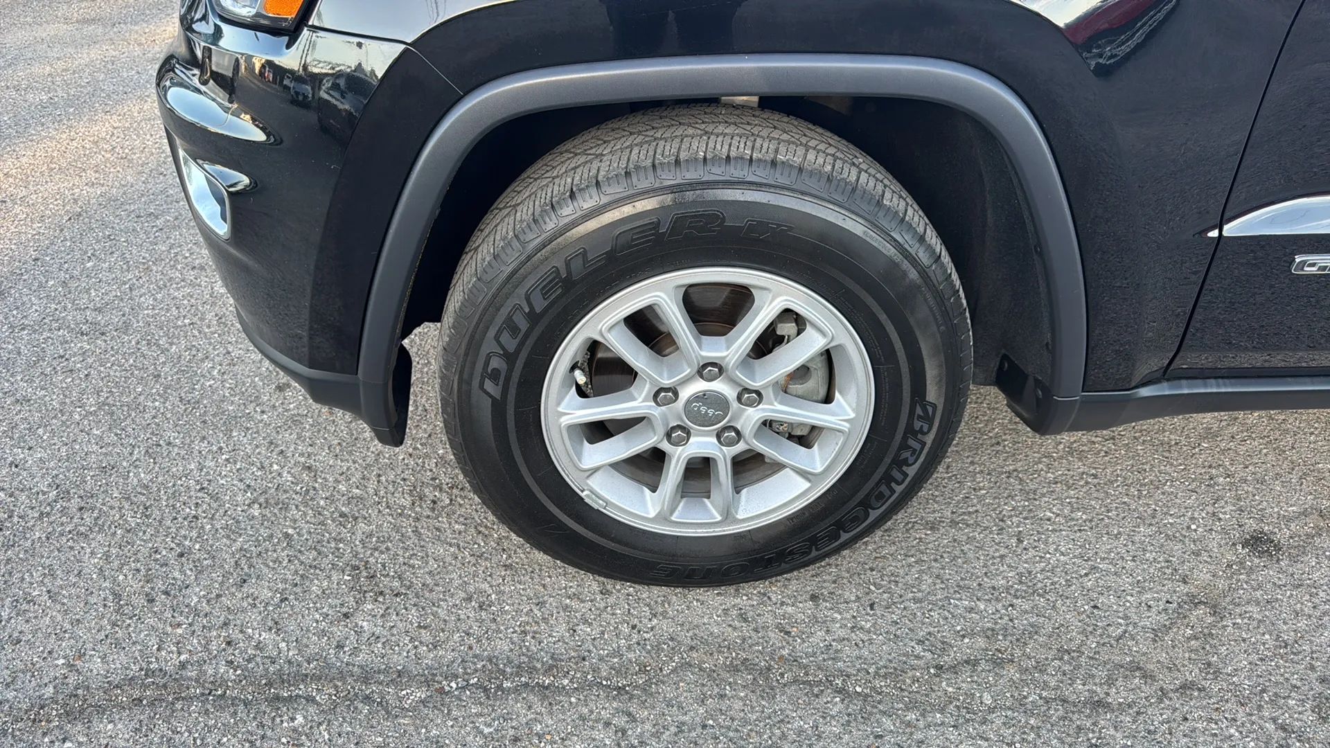 2019 Jeep Grand Cherokee Laredo E - Photo 9